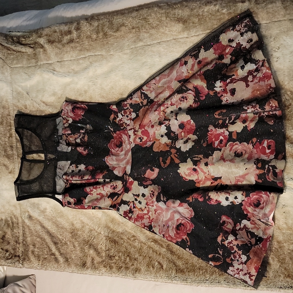 Juniors Size Small Dress